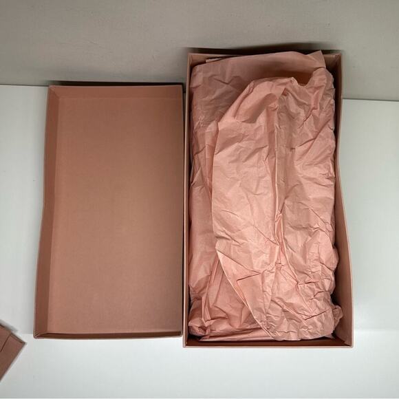Miu Miu | Empty Shoe Box w/ 1 Dust bag | Peach | H 7 x W 13 x D 5 inch - Picture 8 of 16